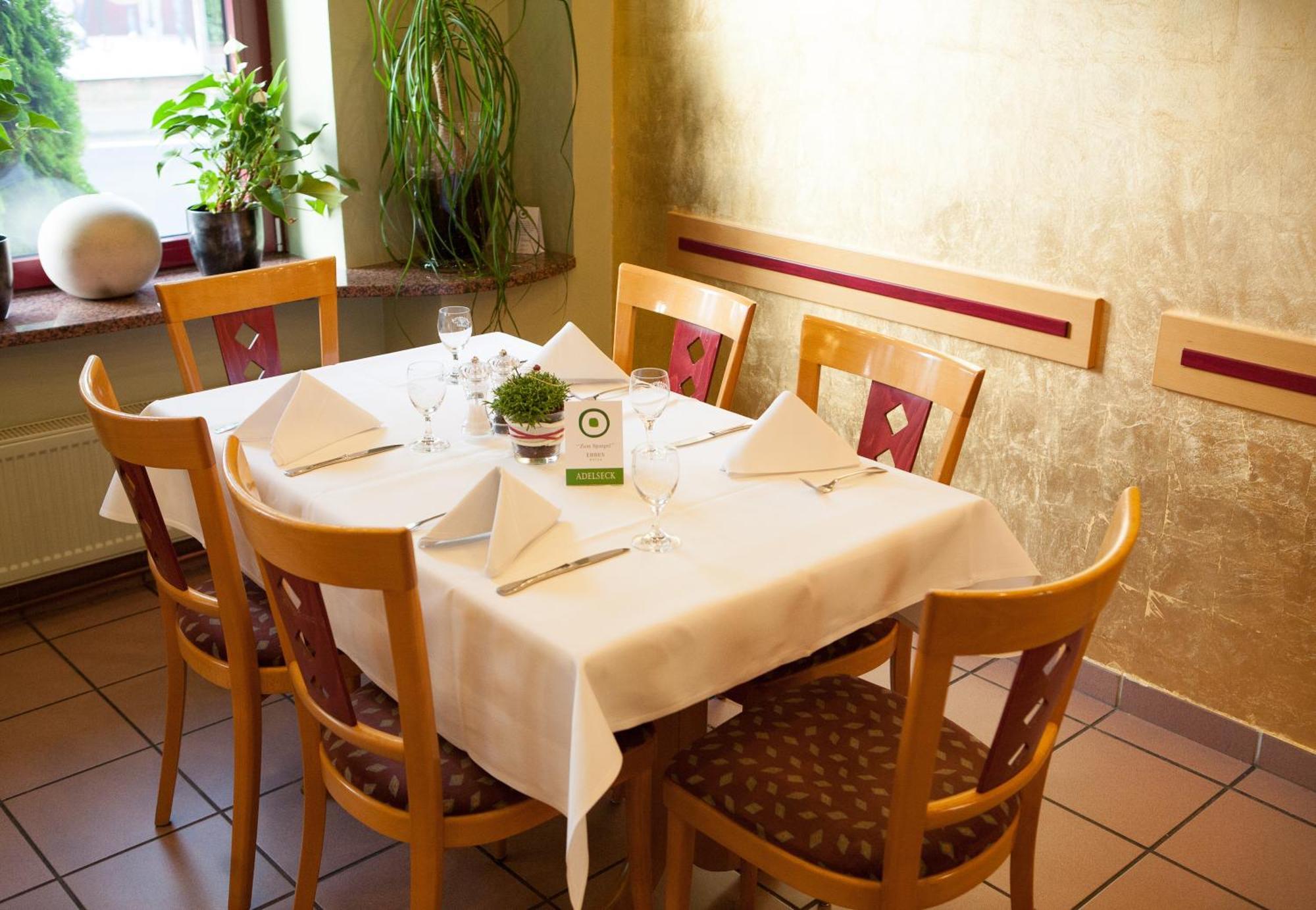 Hotel Restaurant Zur Post Lohfelden Exterior foto